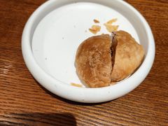 玫瑰鲜花饼-云海肴·汽锅鸡·云南菜(苏州中心店)