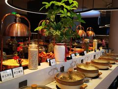 -涨巢·潮玩水疗局