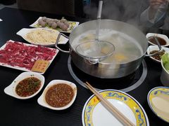 牛骨浓汤锅底-大吉利·潮汕鲜牛肉火锅(万峰路店)