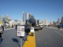 -中途岛号航空母舰博物馆