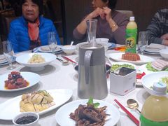 -品悦酒店(三林古镇店)