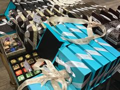 -VENCHI 闻绮(北京国贸商城店)