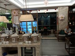 -颐而康·按摩·艾灸·足疗(武陵大道店)