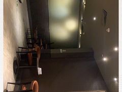 -星巴克臻选(南京金茂览秀城店)