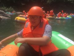 -安吉龙王山峡谷漂流