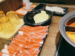 -呷哺呷哺(维多利万悦城店)