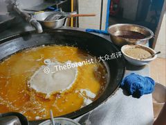 好大一锅牛肉汤-兄弟俩老李家牛肉汤(总店)