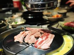 -哈哈碳都·牛肋条无限自助烤肉(台江万达店)