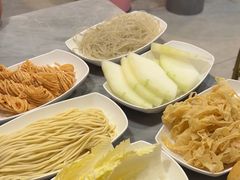 -光头药膳鸡(莱茵小镇店)