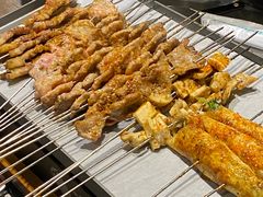 -小旋风·鹤岗烧烤(佳丰北苑店)