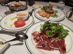 小何塞火腿48个月-Wolfgang’s Steakhouse 沃夫冈牛排馆(上海白玉兰广场店)