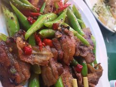 -一口猪海鲜浑锅·东北家常菜