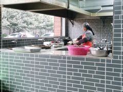 -小杨翘脚牛肉
