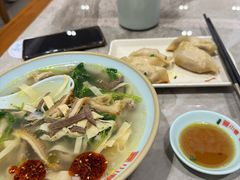 -小姜锅贴(凤凰街店)