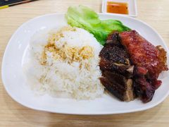 烧鹅叉烧双拼饭-齿留香