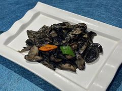 -乡村馕坑肉·烧烤·新疆菜·本地人更爱吃(阿勒泰首店)