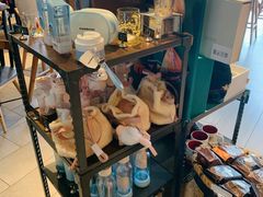 零售区-星巴克臻选(莘庄仲盛店)