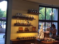 -星巴克(迪士尼小镇店)
