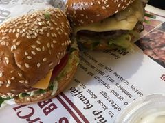 -The Habit Burger Grill 哈比特汉堡(爱琴海店)