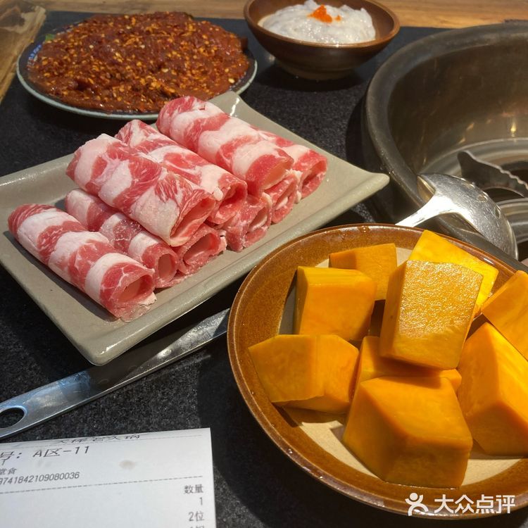 藏在居民楼里的传统火锅店，天棒老火锅