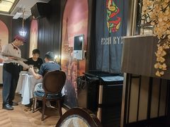 -俄士厨房(环球港店)