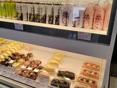 -奈雪的茶(大连新玛特店)