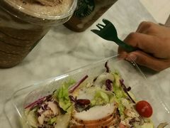 -星巴克臻选(上海中环广场2F店)