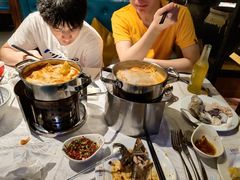 -领鲜活海鲜榴莲自助火锅(东门店)