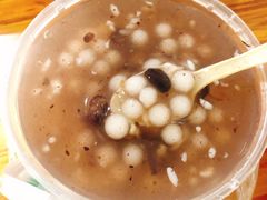 -芳婆糕团店(王府大街店)