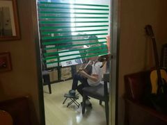 -何顺华吉他沙龙