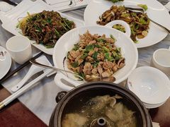 -蔼若春.传承三十年云南菜(金碧公园店)