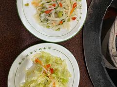 -朝伟清真铜瓢牛肉馆(三十年老·店)