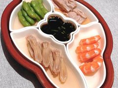 -萬盏·淮扬说VANCHAN(环球港店)