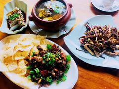 野生菌汽锅鸡-小厨子私房菜·云南美食店