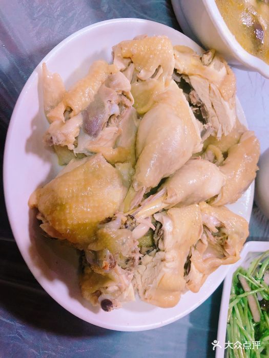 芮记手抓鸡手抓鸡图片