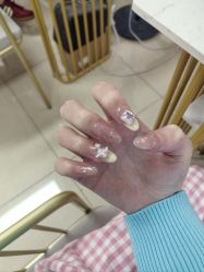 -尤米一站式美甲美睫