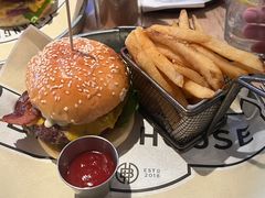 -Shanghai Brew House上海啤酒工坊(老外街店)