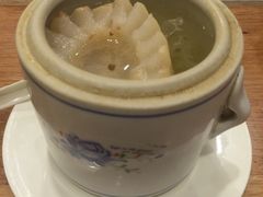雪耳炖雪梨-正德顺順德雙皮奶(中信店)