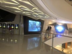 -英皇UA电影城(虹桥天地店)