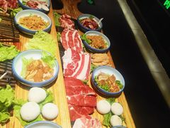 -明洞阿姨·韩式酱蟹烤肉·创意料理(三元桥店)