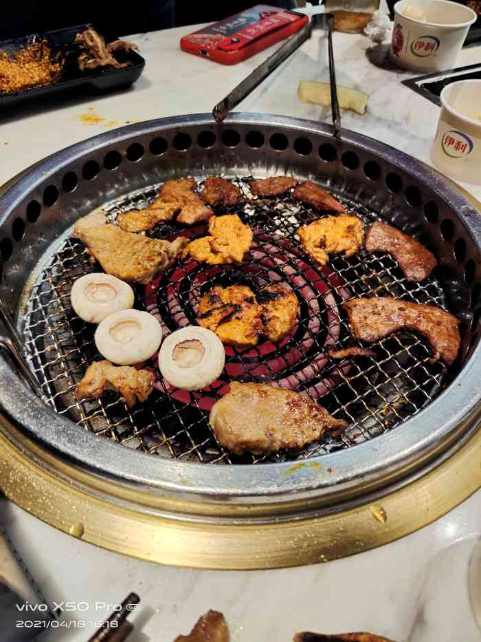 火自助餐(西直门凯德mall店)-"很巧和朋友找吃的赶上优惠,119一位烤肉