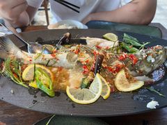 香柠酸辣明炉海鲈鱼-喜洲吧·江畔老船厂·庭院餐厅(喜临院店)