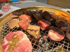 -山焱·炭火自助烤肉(周浦万达店)