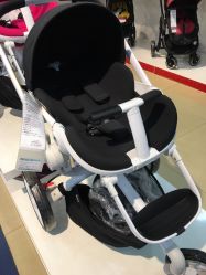 -爱婴室(上海浦建路店)