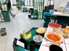 -扎起市井老火锅(乐山总店)