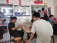 -咱家王新国把子肉(县东巷店)