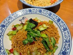 -东大桥小国抻面烧烤(长通路店)