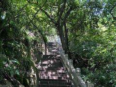 -灵岩山风景区