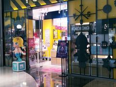 -泡泡玛特POPMART(杭州乐堤港店)
