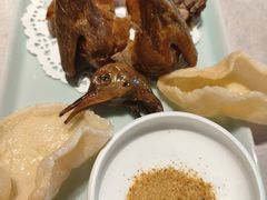 脆皮炸乳鸽-新沸腾鱼乡(世贸天阶店)